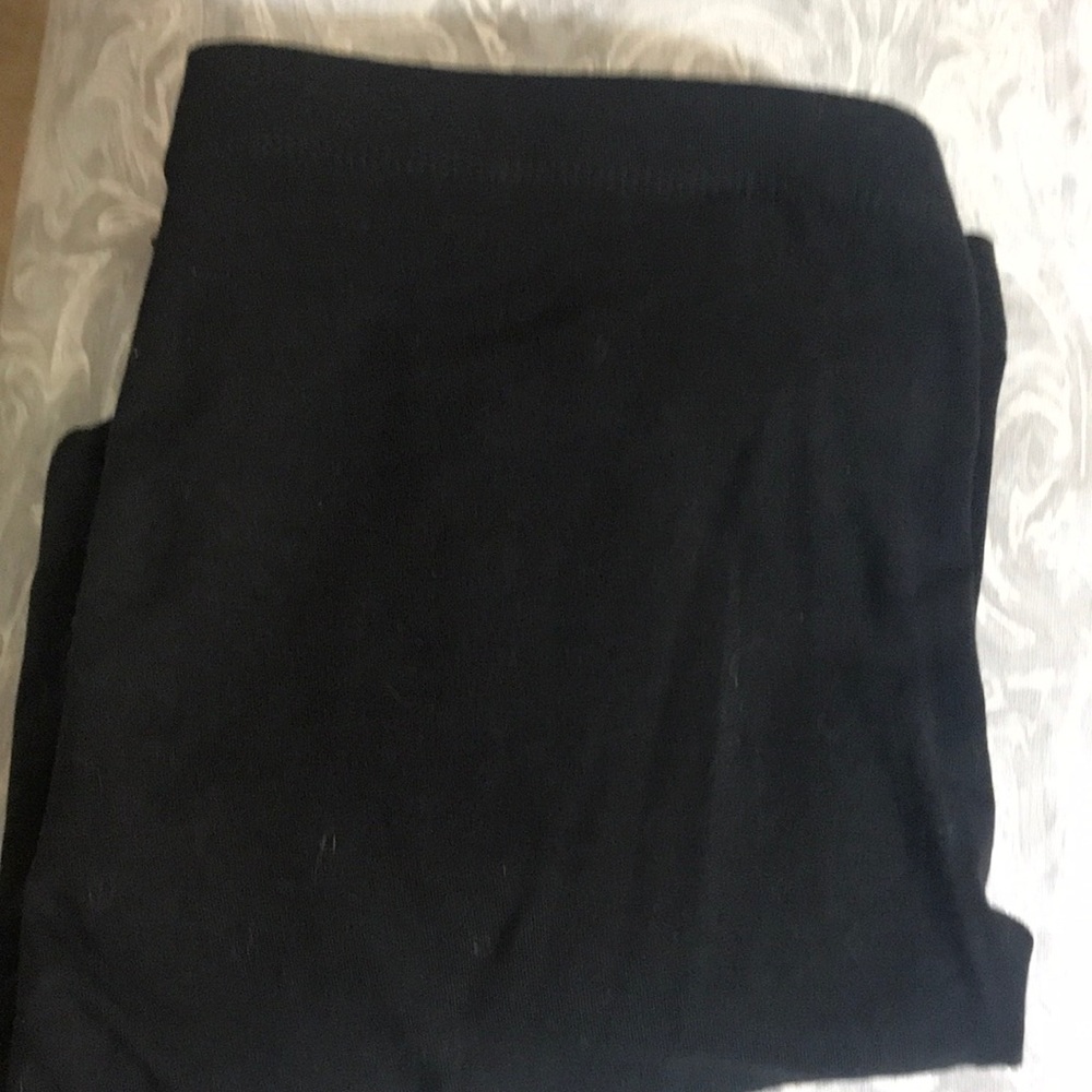 Black leggings